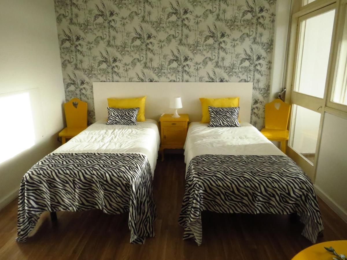 Savana House Peniche Hotel Luaran gambar